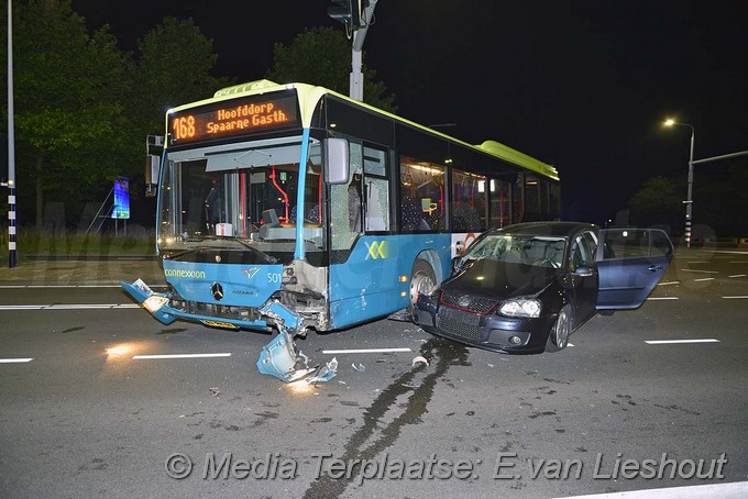 MediaTerplaatse ongeval auto bus hdp 26082016 Image00007