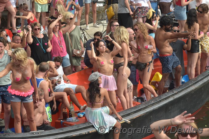 Mediaterplaatse Gay parade Amsterdam 04082018 Image00055