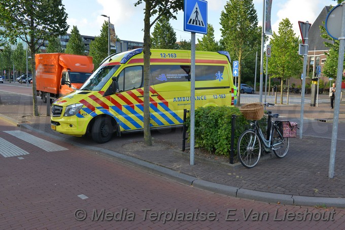 Mediaterplaatse fietser gewond bij ongeval hoofddorp 14082018 Image00006