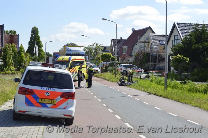 Mediaterplaatse ongeval fietser aalsmeer 22062016 Image00002