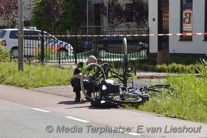 Mediaterplaatse ongeval fietser aalsmeer 22062016 Image00003