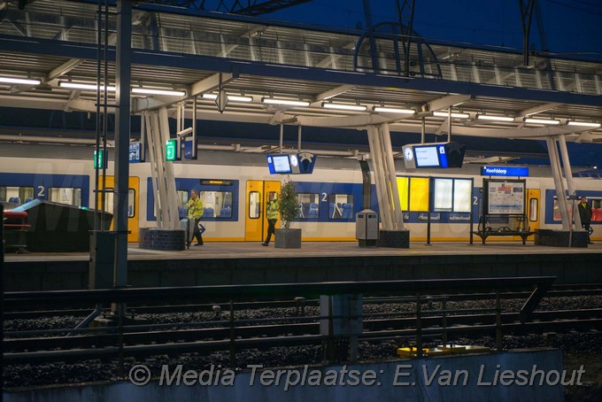 Mediaterplaatse verdachte doos in trein hoofddorp 27032018 Image00001