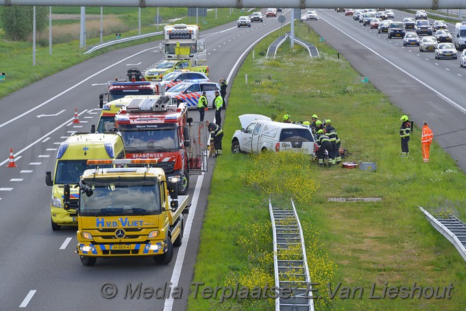 Mediaterplaatse ongeval a4 links 13 4 Hoofddorp 04052019 Image00008