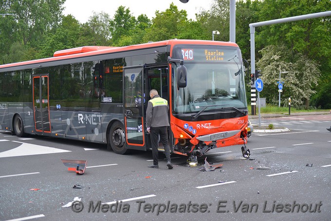 Mediaterplaatse ongeval met lijnbus in hoofddorp 17052019 Image00007