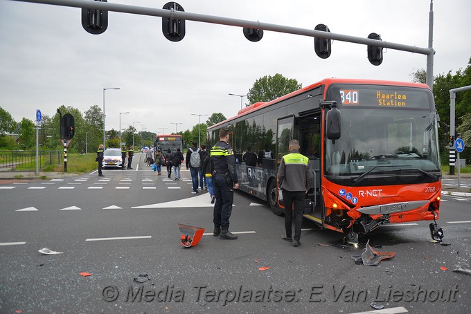Mediaterplaatse ongeval met lijnbus in hoofddorp 17052019 Image00009