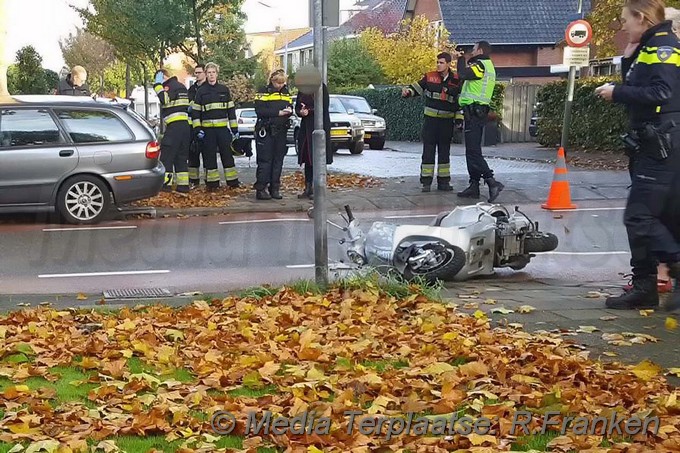 Mediaterplaatse ongeval scooter bus badhovendorp 03112016 Image00002