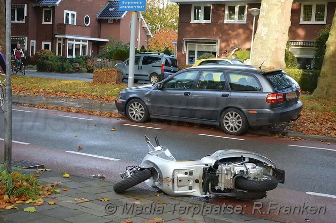 Mediaterplaatse ongeval scooter bus badhovendorp 03112016 Image00004