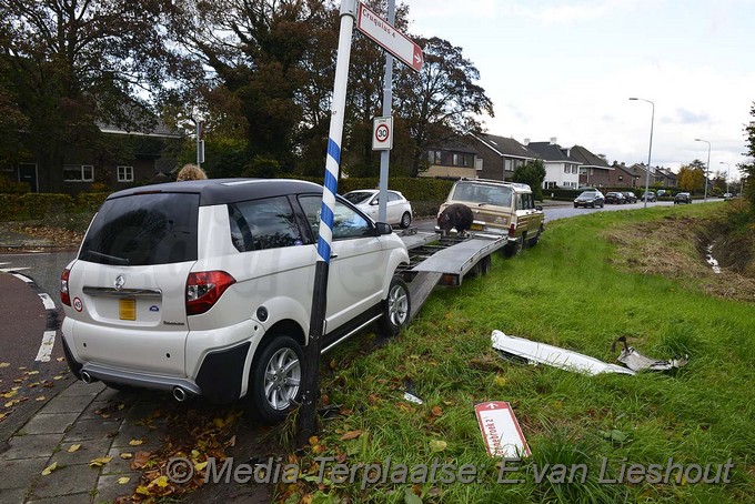 Mediaterplaatse ongeval scootmobiel zwaanshoek 05112016 Image00004