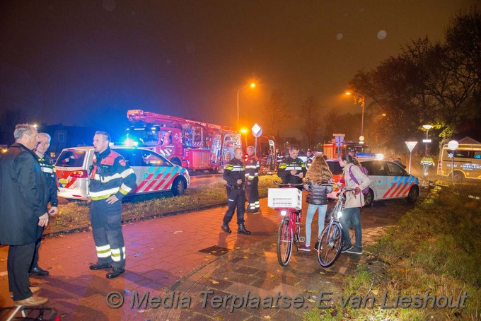 Mediaterplaatse Man te water dik trompad hoofddorp 14112016 Image00009