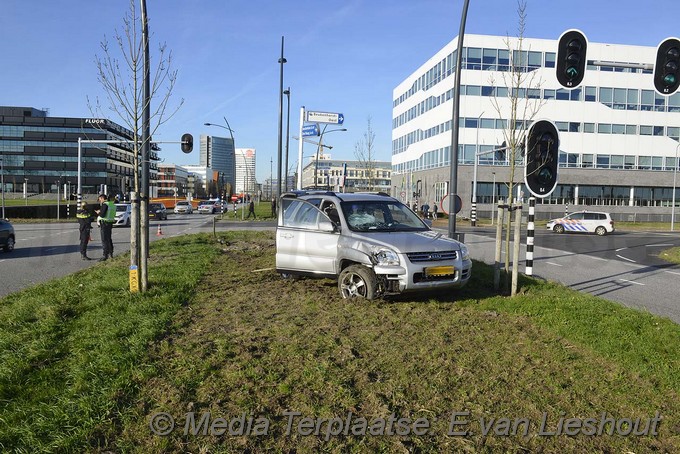 Mediaterplaatse ongeval taurusavenue hoofddorp 25112016 Image00002