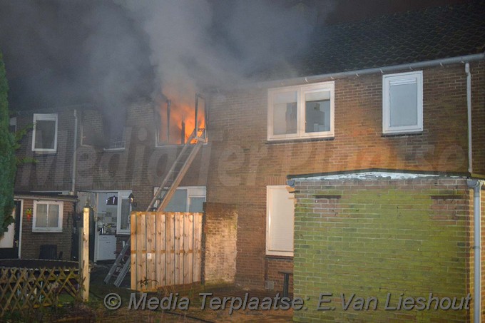 MediaTerplaatse brandje pr margrietstraat hoofddorp 09012018 Image00002