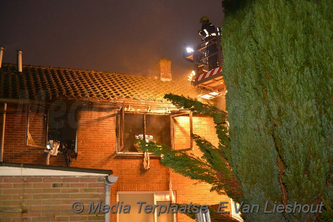 MediaTerplaatse brandje pr margrietstraat hoofddorp 09012018 Image00017