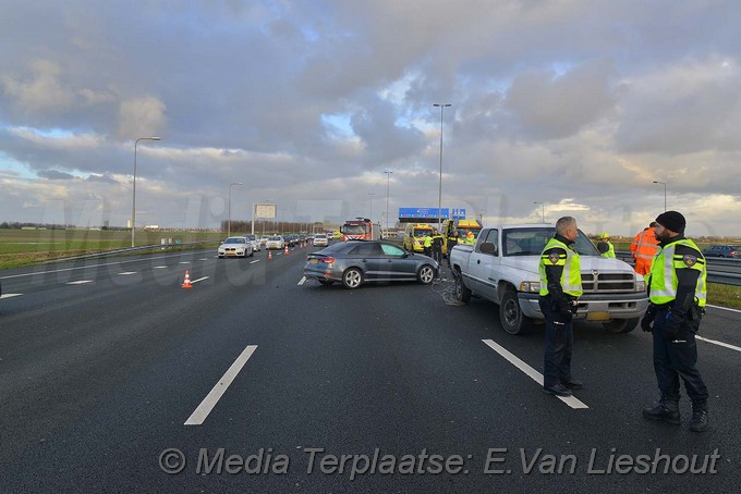 MediaTerplaatse ongeval letsel a4 rechts hoofddorp 16012018 Image00004