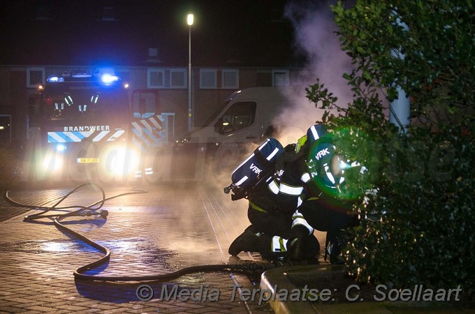 MediaTerplaatse politie auto brand en meer Etta palmstraat hdp 25012018 Image00006
