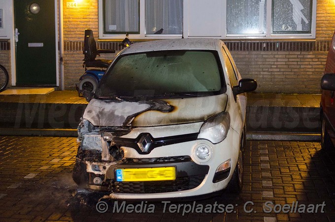 MediaTerplaatse politie auto brand en meer Etta palmstraat hdp 25012018 Image00008