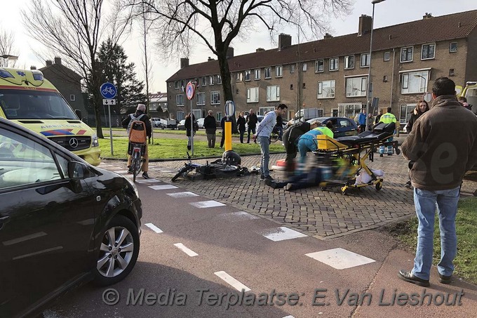 MediaTerplaatse Ongeval zomervaart Haarlem scooter auto 27012018 Image00003