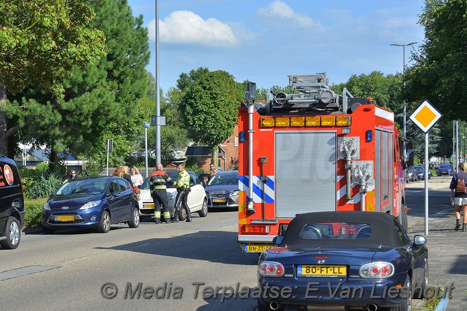 MediaTerplaatse ongeval kruisweg scooter hdp 01082017 Image00001