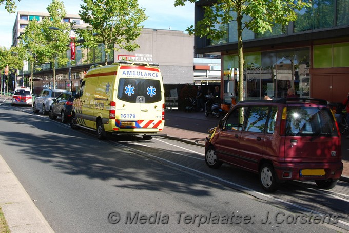 Mediaterplaatse ongeval auto leiden 05092016 Image00002