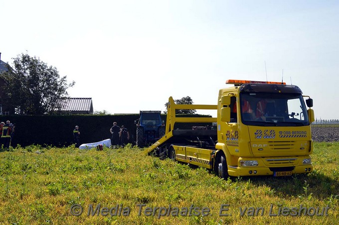 Mediaterplaatse ongeval boer tractor rijnlanderweg 08092016 Image00008
