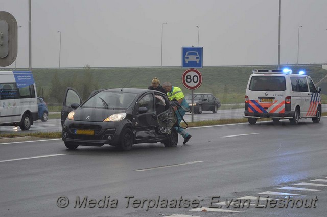Mediaterplaatse ongeval N196 schiphol rijk 15102016 Image00009