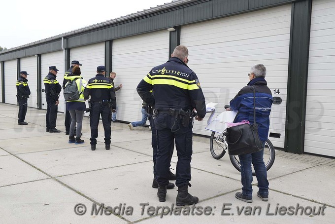 Mediaterplaatse grote controle omgevingsdienst hoofddorp 24102016 Image00008
